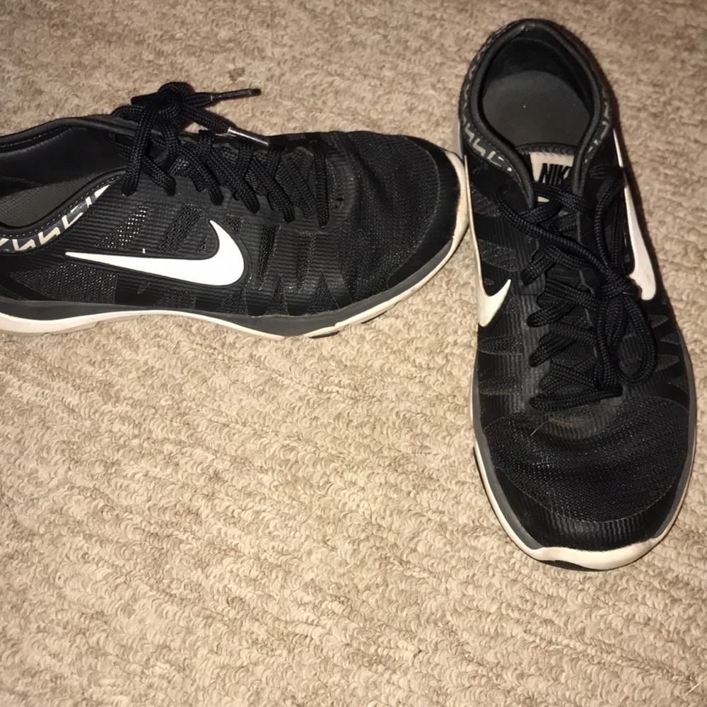 Nike training shoes flex supreme tr3